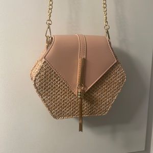 Pink bag with gold chain!